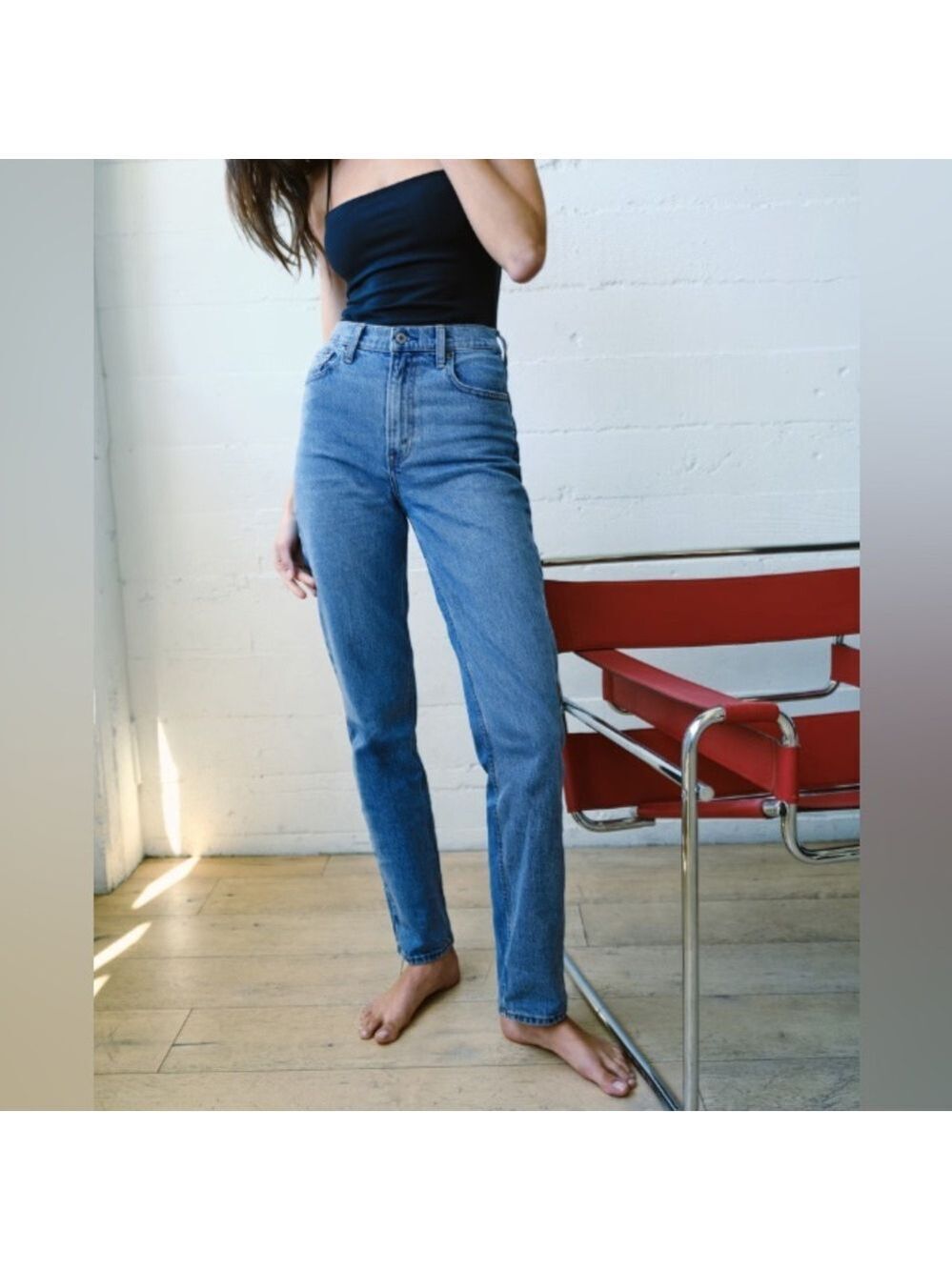 Abercrombie & Fitch Ultra High Rise The 90s Slim Straight Blue Jeans 29|8s